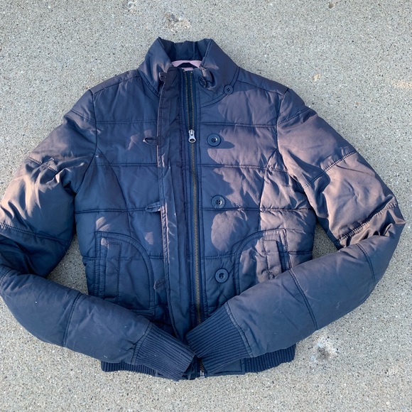 dear cropped puffer jacket - Picture 2 of 10